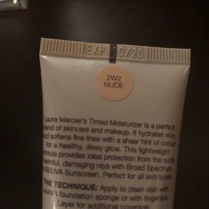 Laura Mercier Tinted Moisturizer Shade Nude